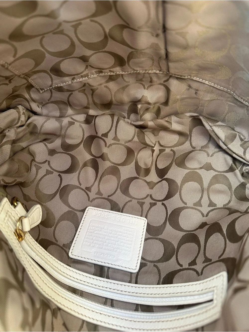 🏵️Coach Soho Limited Edition Chevron Hobo Shoulder Bag 3664 🏵️